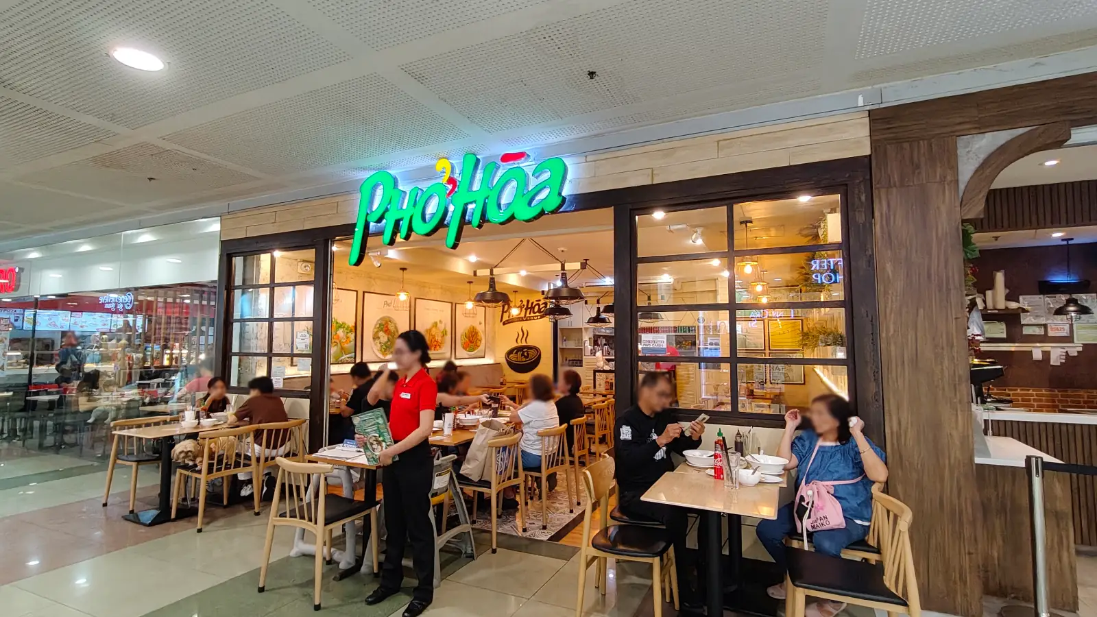 PHO HOA in SM City North EDSA